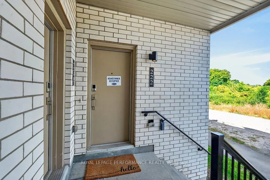 Photo 9 of 222 Mishi Private, Ottawa, CFB Rockcliffe and Area — HOMEH