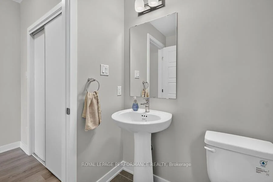 Photo 35 of 222 Mishi Private, Ottawa, CFB Rockcliffe and Area — HOMEH