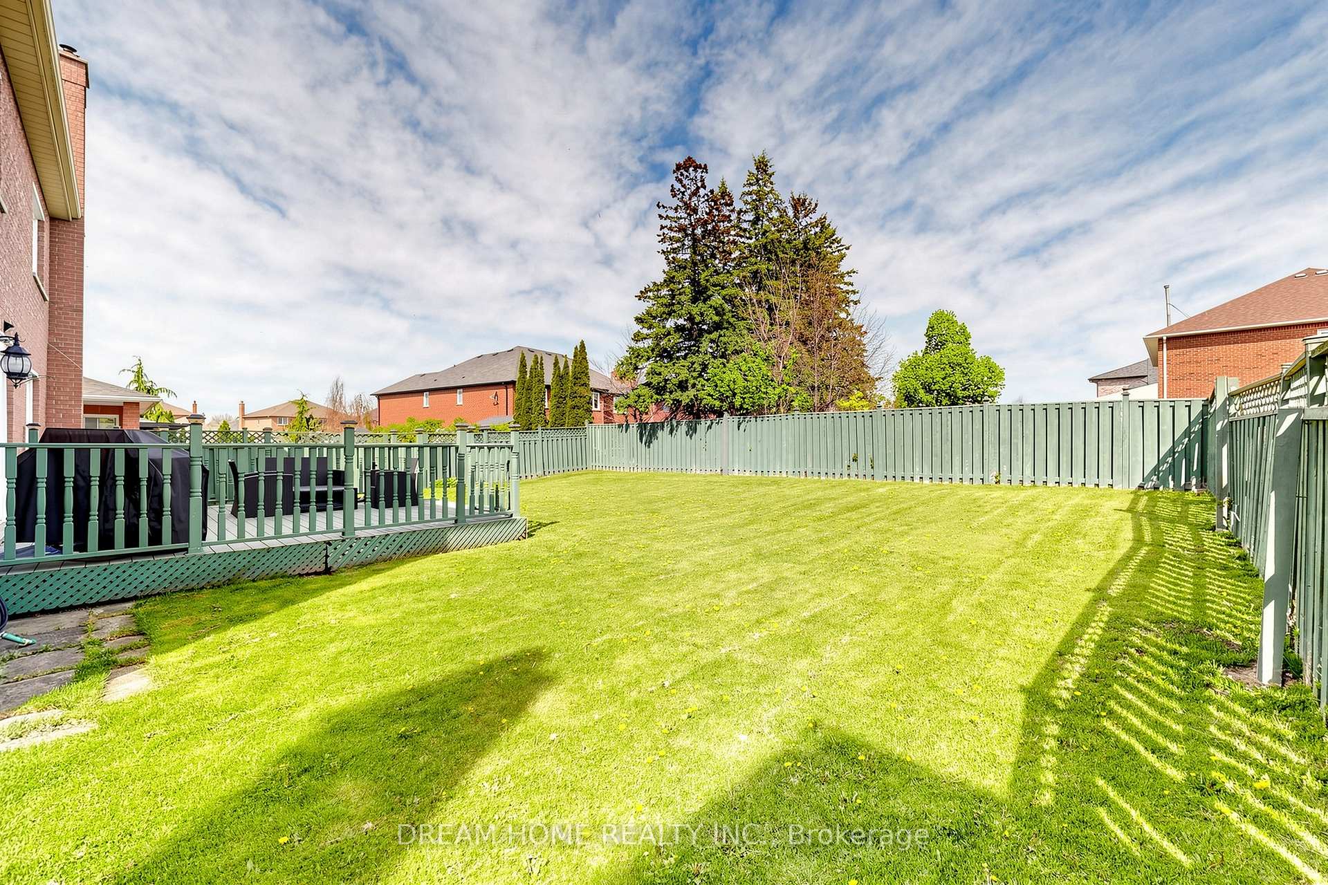 Photo 43 of 312 Valeria Boulevard, Vaughan, East Woodbridge — HOMEH