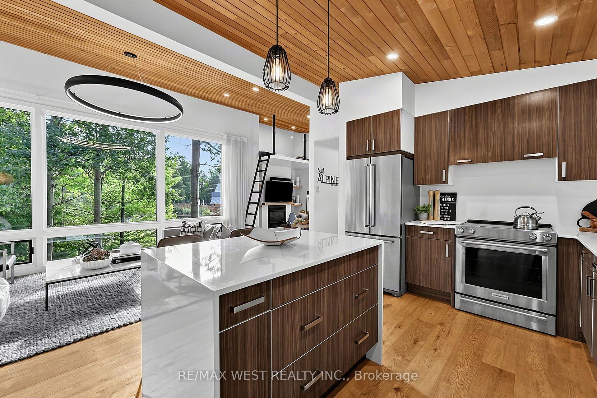 Photo 18 of 112 Kitzbuhl Crescent, Blue Mountains — HOMEH
