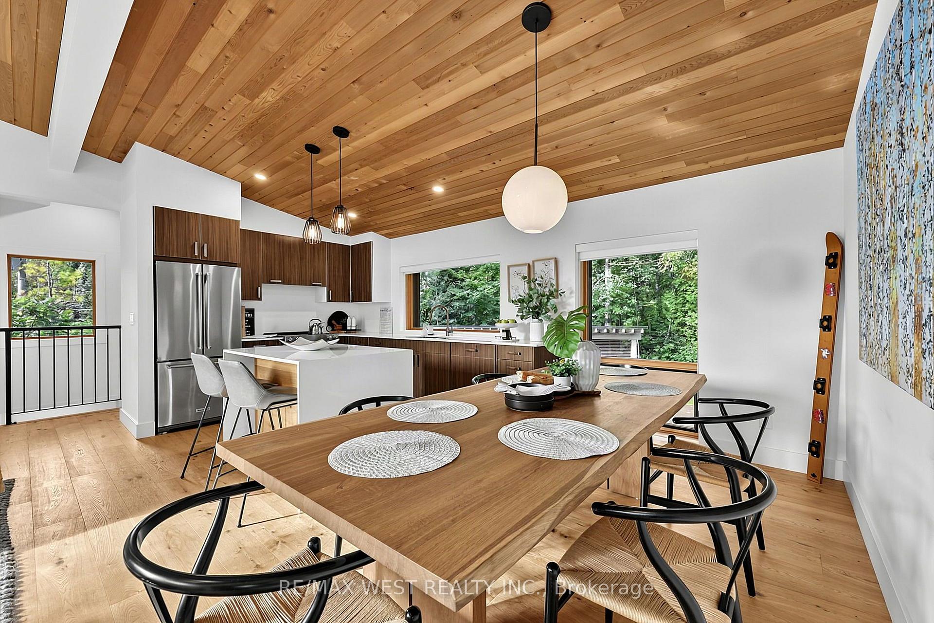 Photo 23 of 112 Kitzbuhl Crescent, Blue Mountains — HOMEH