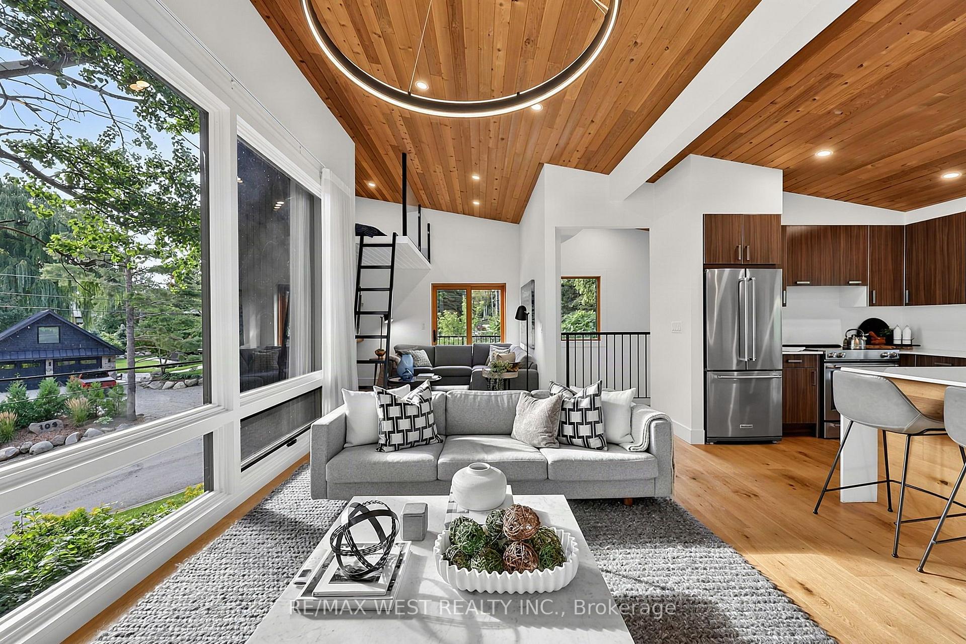 Photo 26 of 112 Kitzbuhl Crescent, Blue Mountains — HOMEH