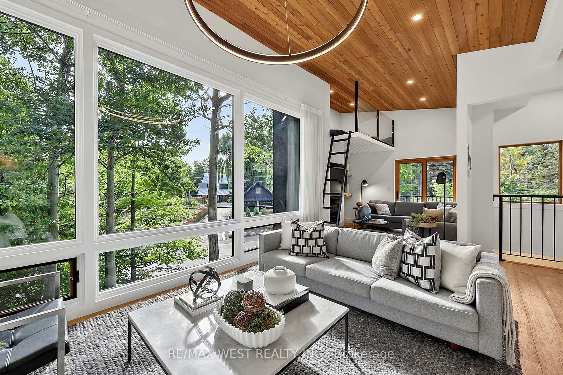 Photo 27 of 112 Kitzbuhl Crescent, Blue Mountains — HOMEH