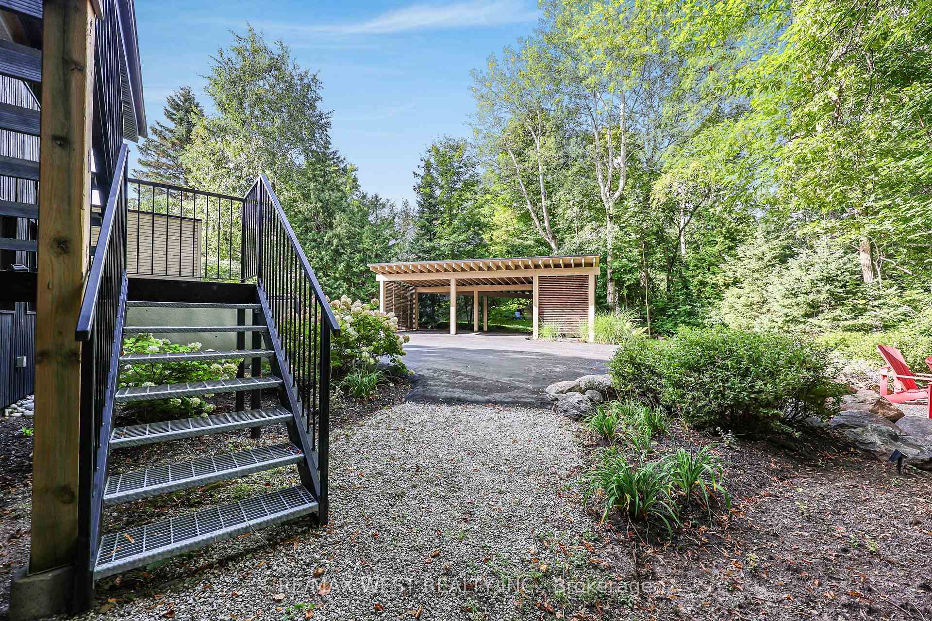 Photo 40 of 112 Kitzbuhl Crescent, Blue Mountains — HOMEH