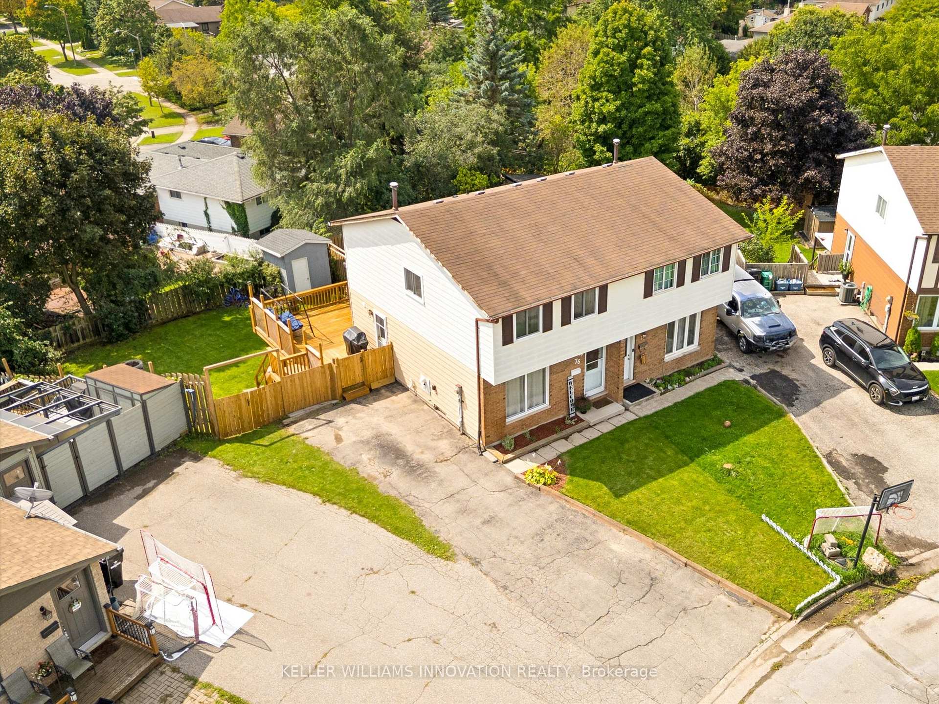 Photo 3 of 76 Cluthe Crescent, Kitchener, Brigadoon — HOMEH