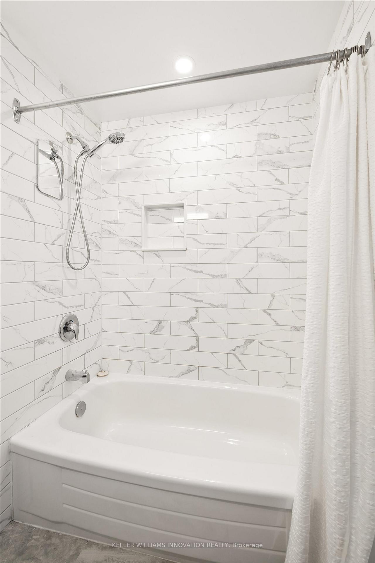 Photo 24 of 76 Cluthe Crescent, Kitchener, Brigadoon — HOMEH