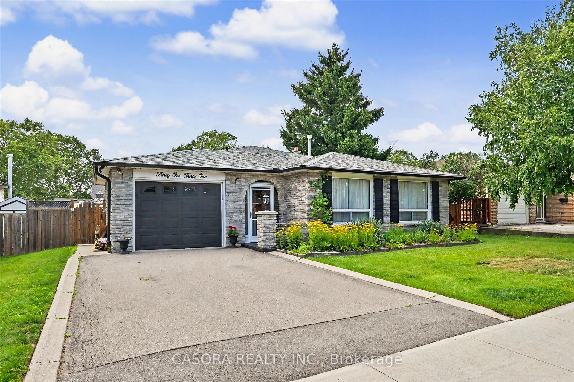 Photo 3 of 3131 Palmer Drive, Burlington, Palmer — HOMEH