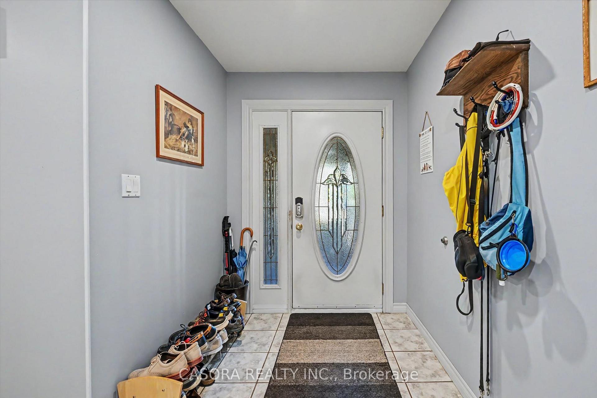 Photo 6 of 3131 Palmer Drive, Burlington, Palmer — HOMEH