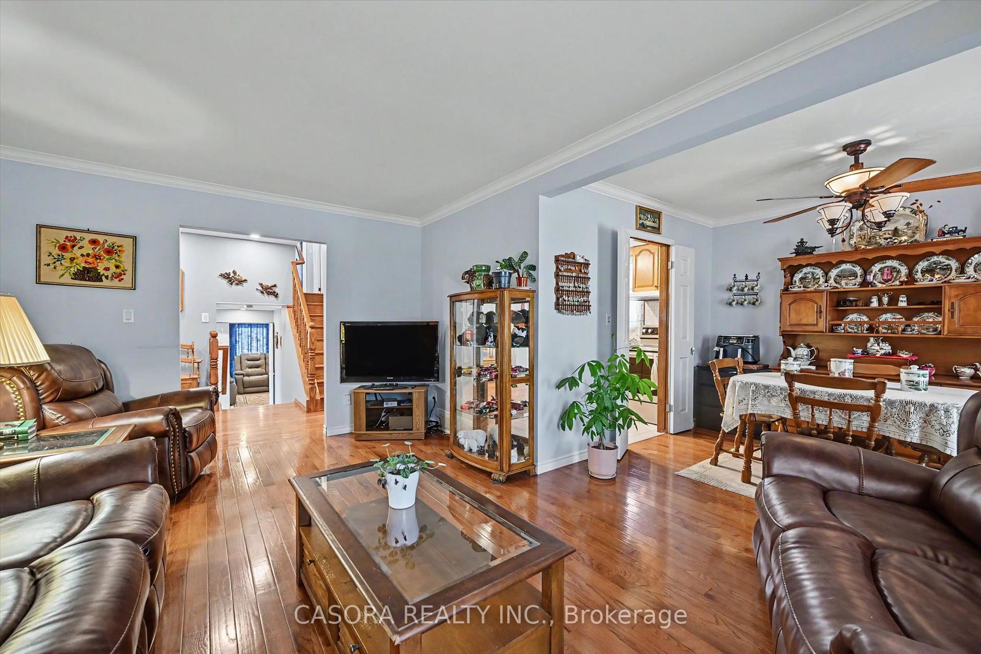 Photo 9 of 3131 Palmer Drive, Burlington, Palmer — HOMEH