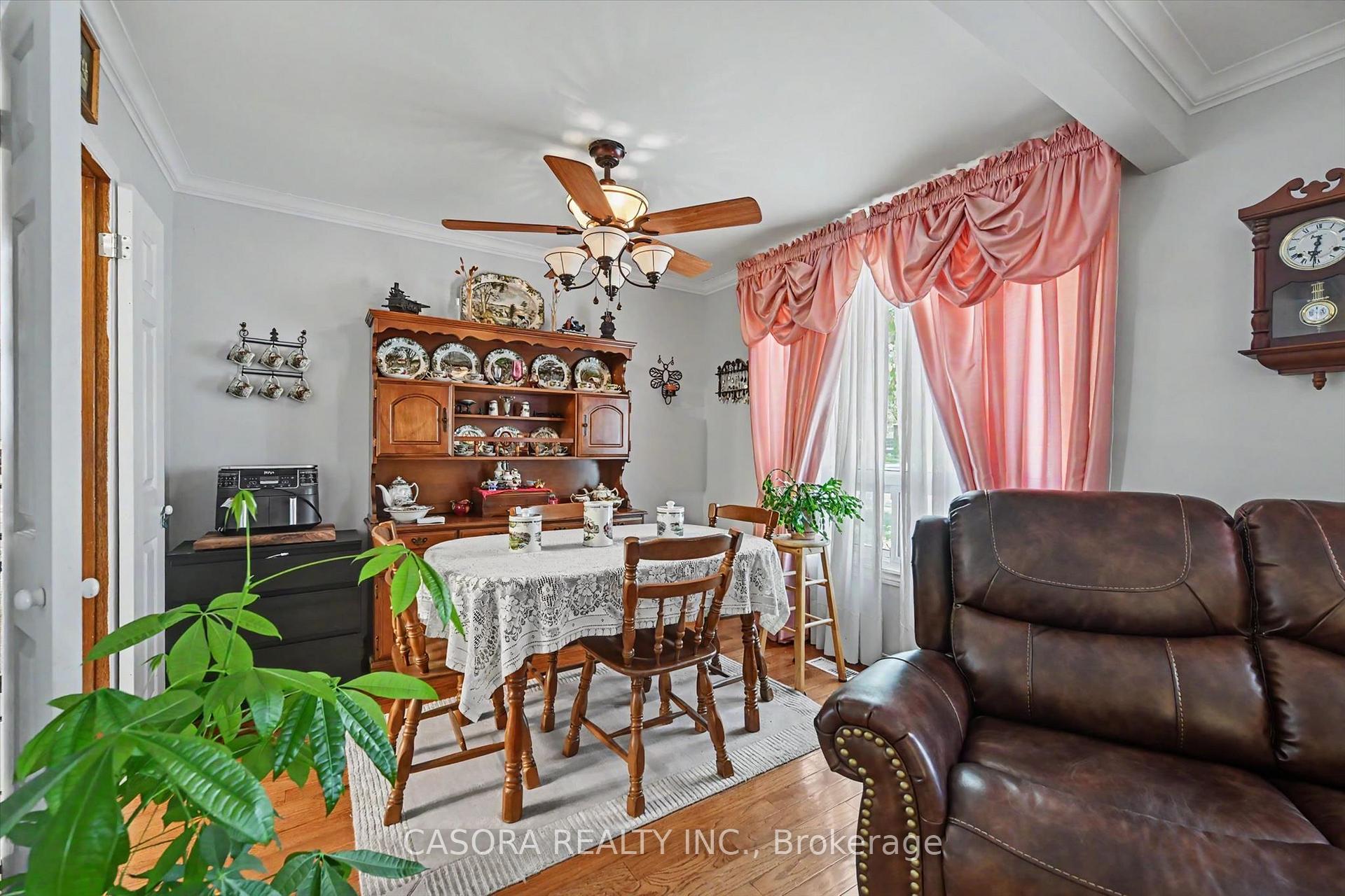 Photo 11 of 3131 Palmer Drive, Burlington, Palmer — HOMEH