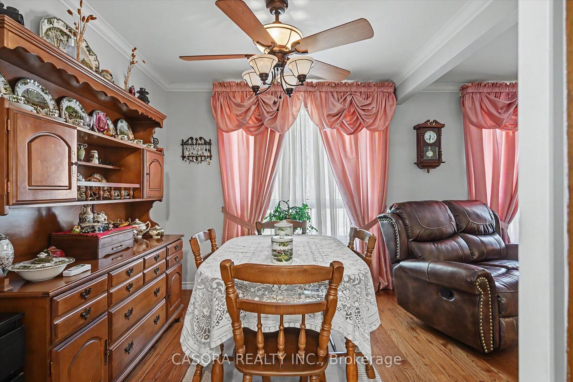 Photo 12 of 3131 Palmer Drive, Burlington, Palmer — HOMEH