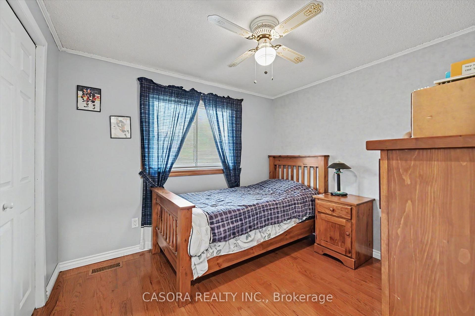 Photo 20 of 3131 Palmer Drive, Burlington, Palmer — HOMEH