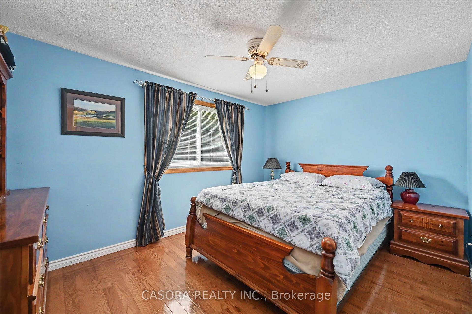 Photo 25 of 3131 Palmer Drive, Burlington, Palmer — HOMEH