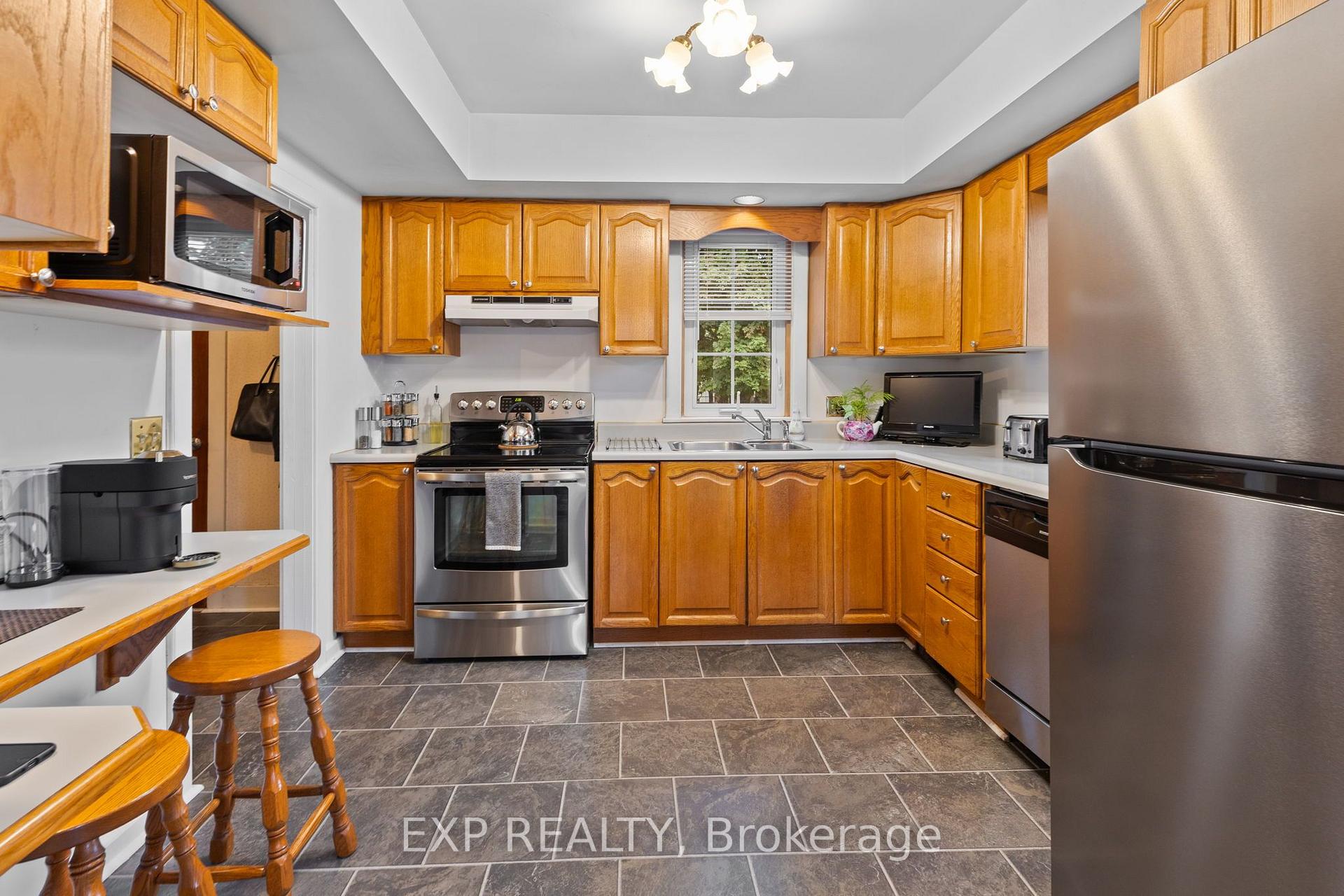 Photo 13 of 228 Bruce Avenue, Renfrew, Renfrew — HOMEH