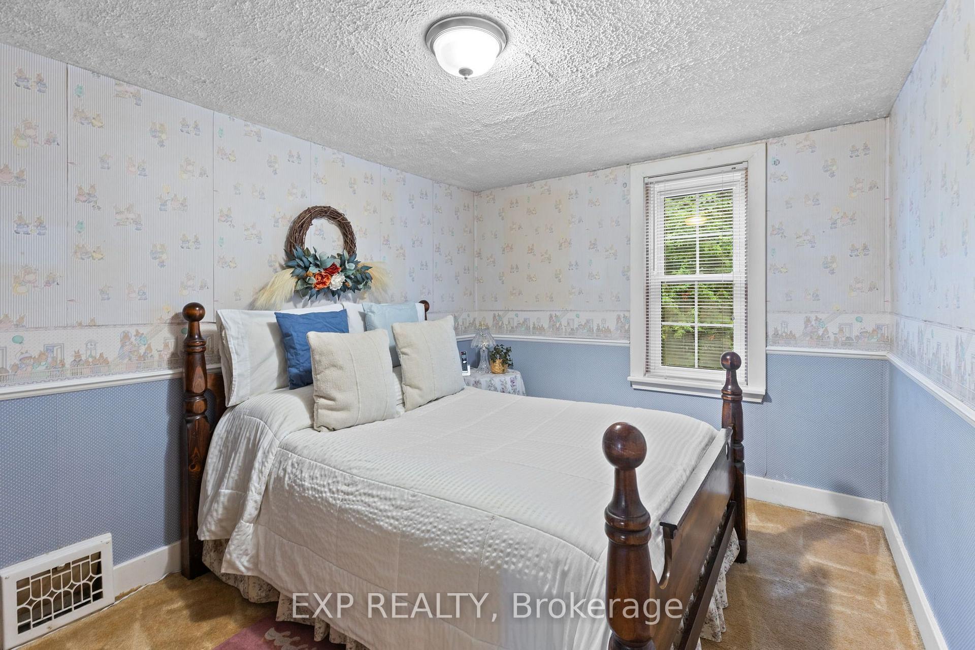Photo 19 of 228 Bruce Avenue, Renfrew, Renfrew — HOMEH