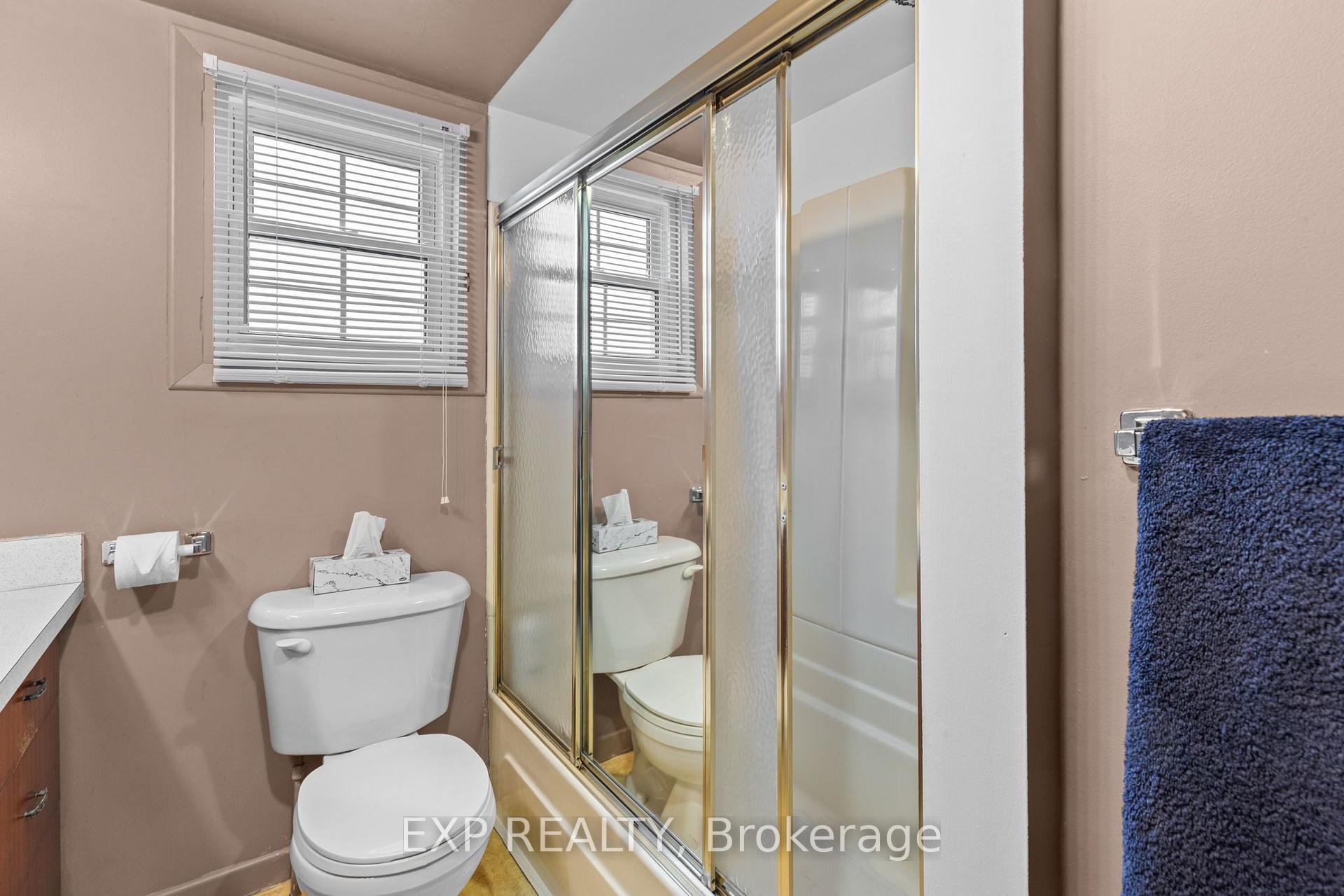 Photo 22 of 228 Bruce Avenue, Renfrew, Renfrew — HOMEH