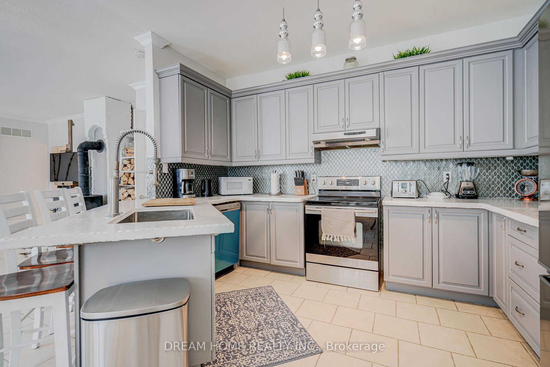 Photo 15 of 1119 Sajnovic Place, Ramara, Rural Ramara — HOMEH