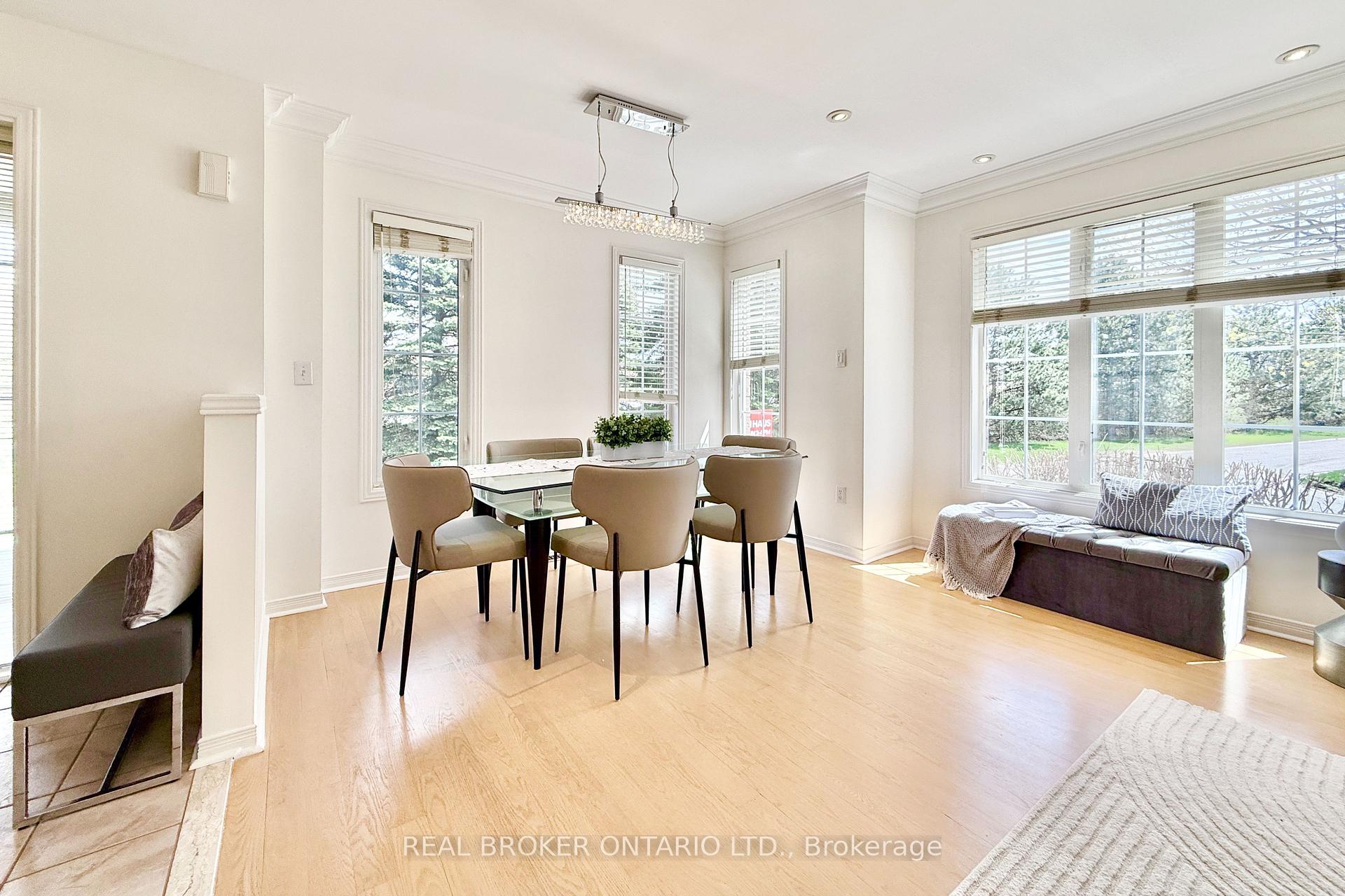 Photo 5 of 30 Little Angel Road, Markham, Village Green-South Unionville — HOMEH