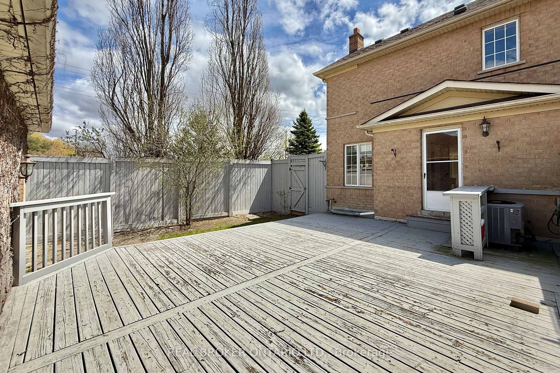 Photo 21 of 30 Little Angel Road, Markham, Village Green-South Unionville — HOMEH