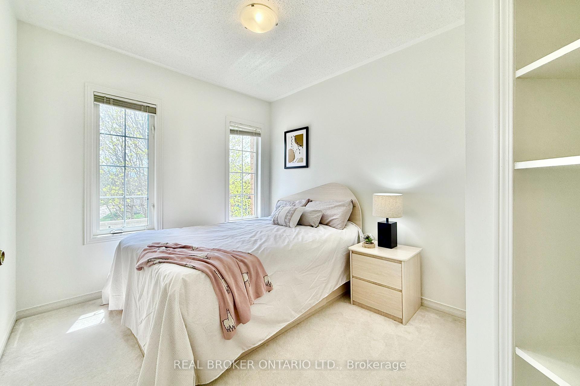 Photo 33 of 30 Little Angel Road, Markham, Village Green-South Unionville — HOMEH