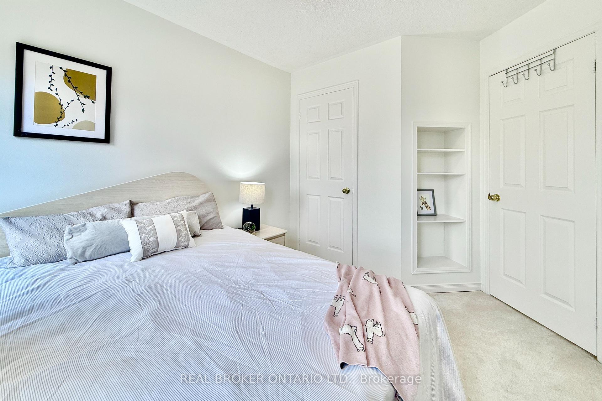 Photo 34 of 30 Little Angel Road, Markham, Village Green-South Unionville — HOMEH