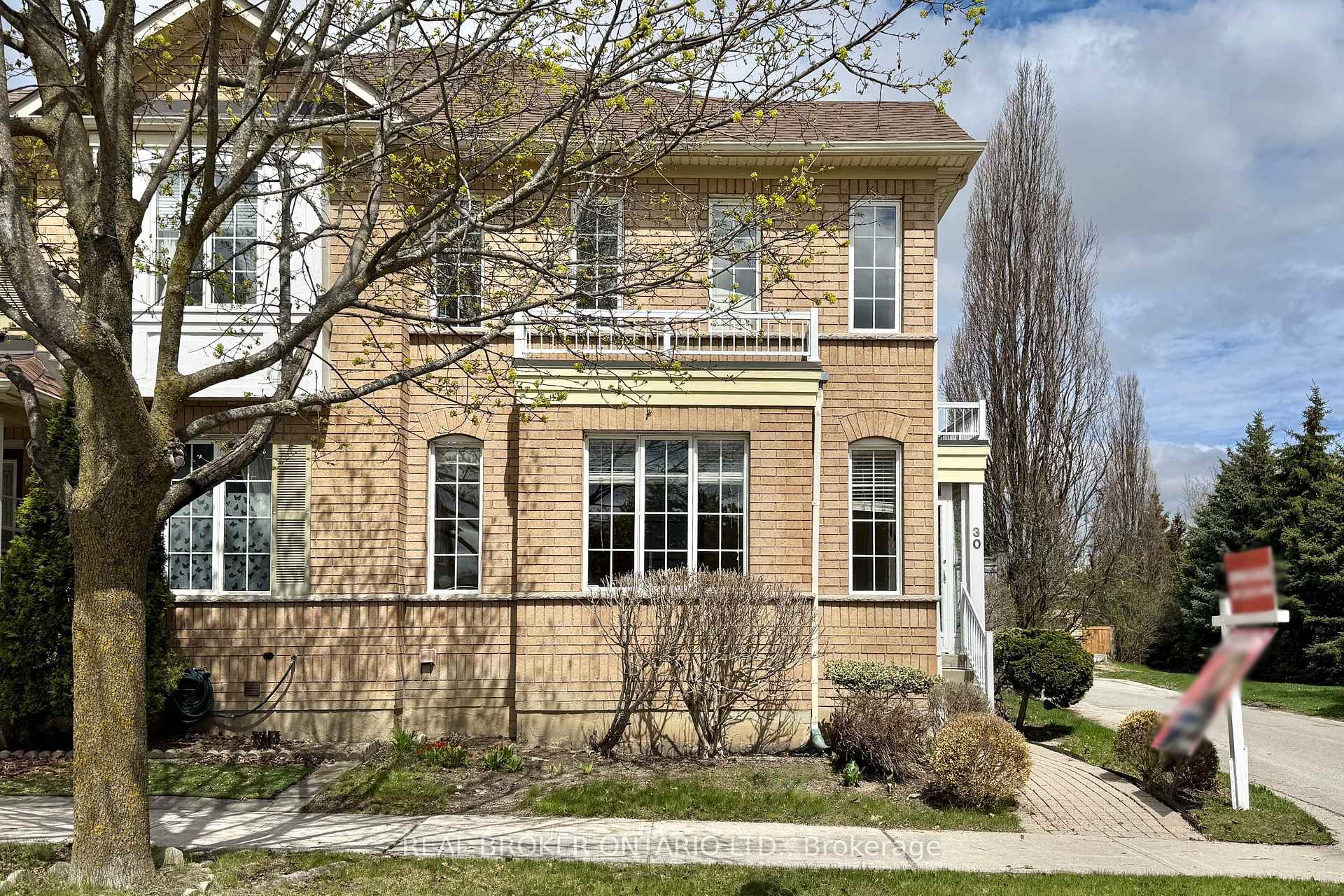 Photo 45 of 30 Little Angel Road, Markham, Village Green-South Unionville — HOMEH