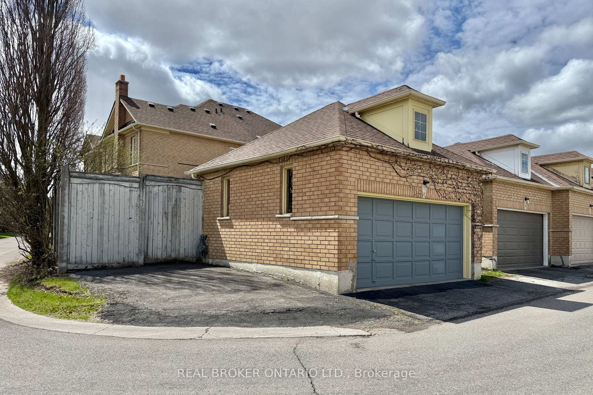 Photo 46 of 30 Little Angel Road, Markham, Village Green-South Unionville — HOMEH