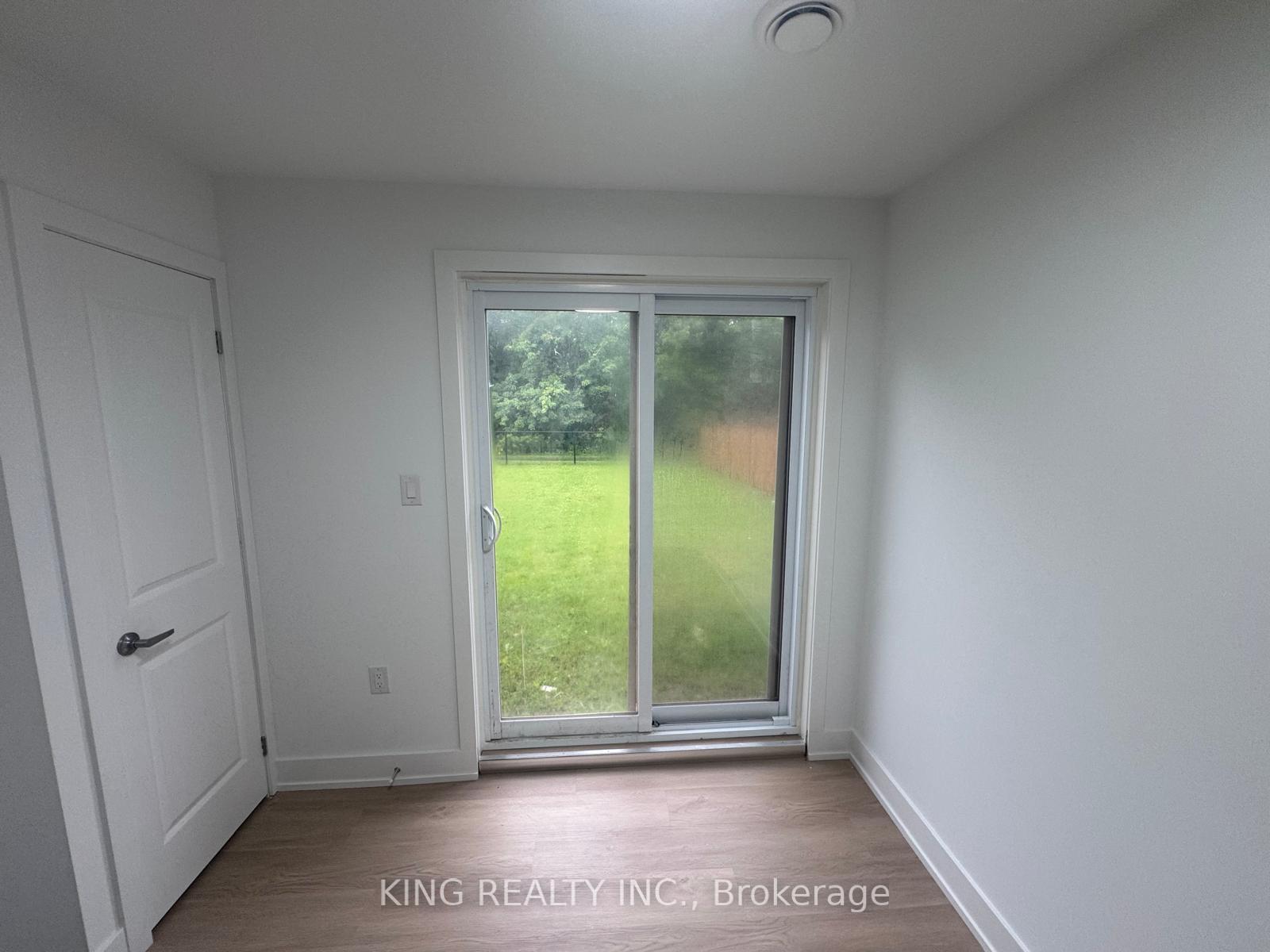 Photo 23 of Unit LOWER, 2004 Evans Boulevard, London, South U — HOMEH