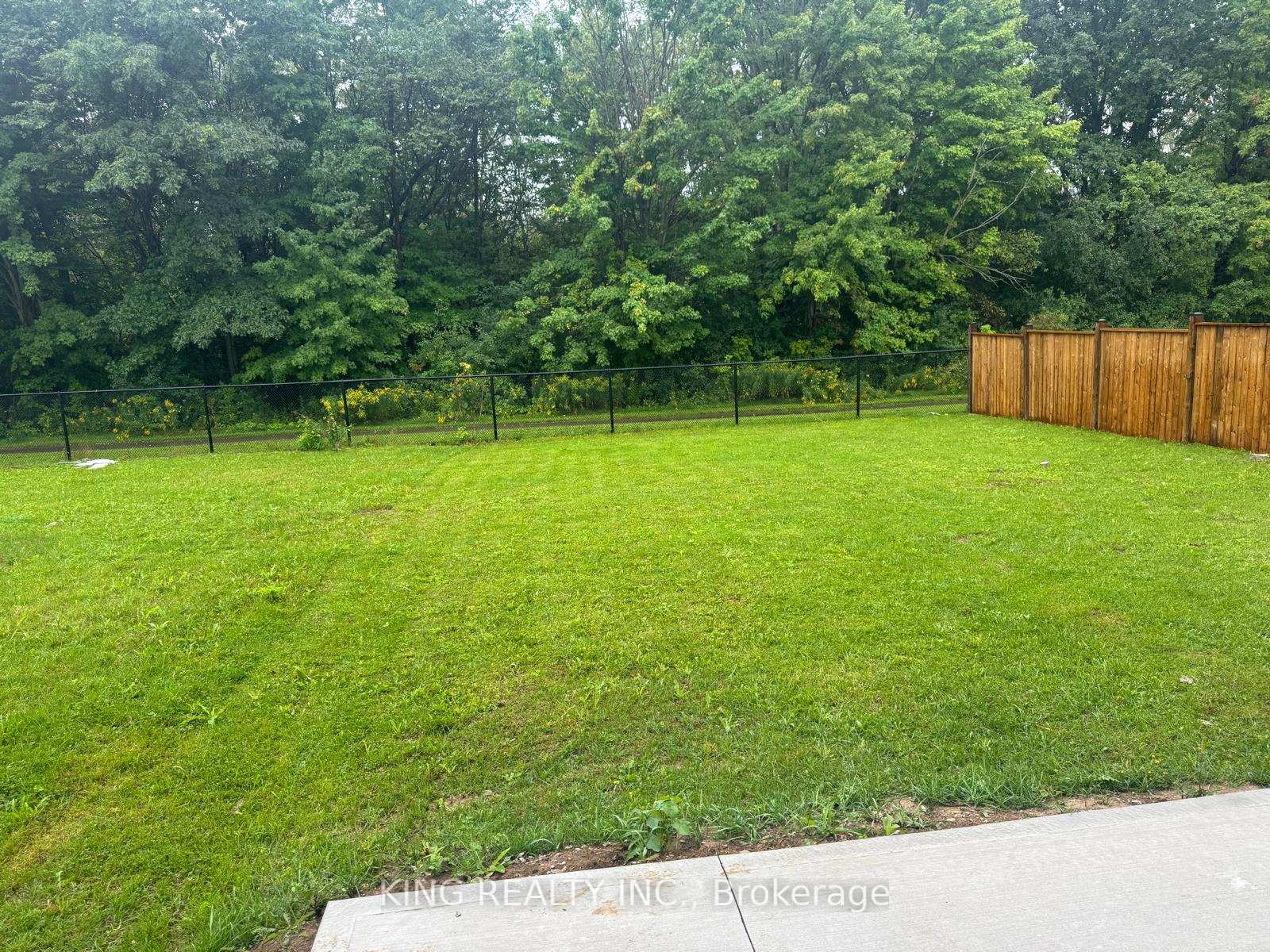 Photo 27 of Unit LOWER, 2004 Evans Boulevard, London, South U — HOMEH