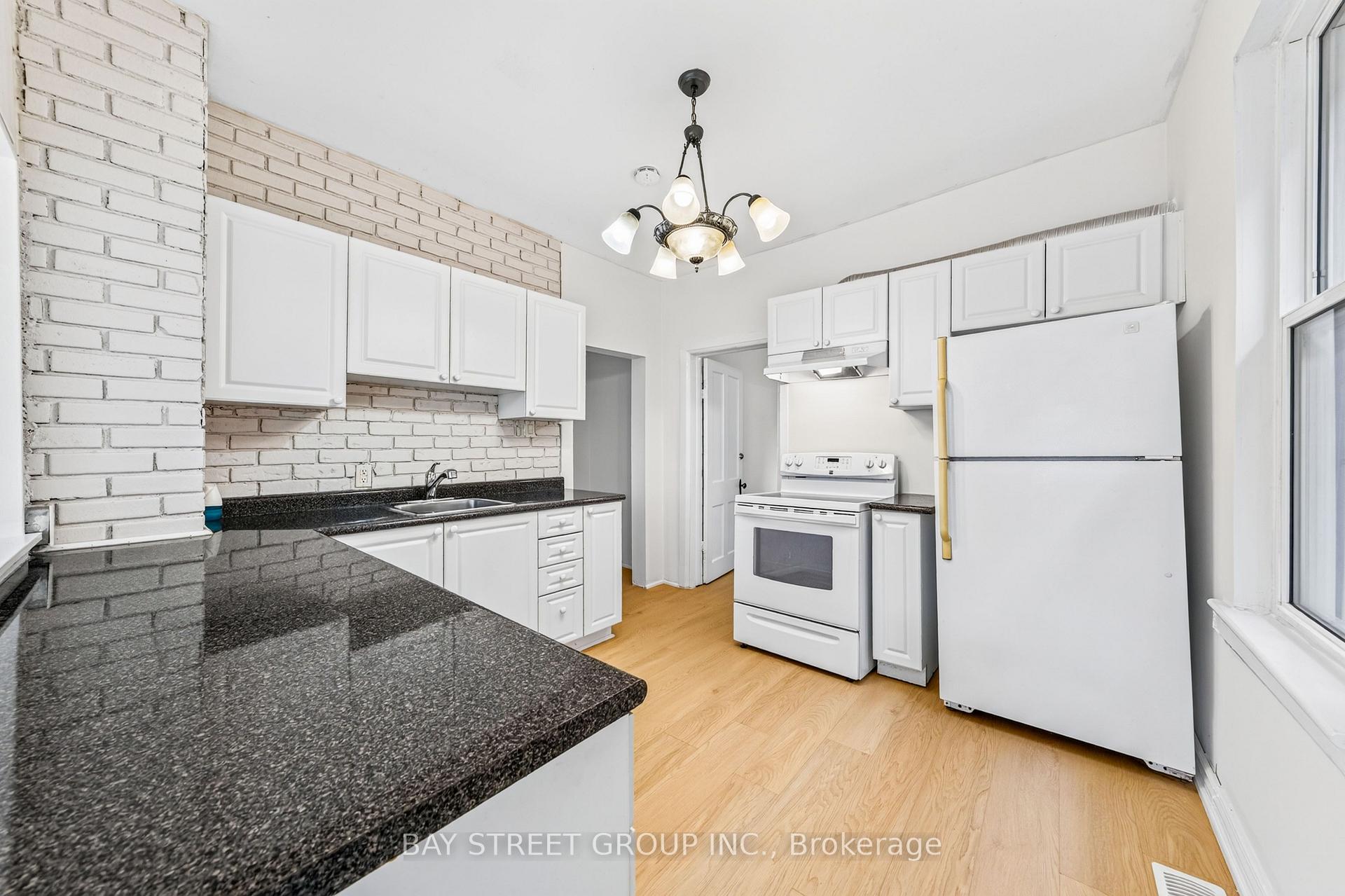 Photo 9 of 116 Summer Street, Oshawa, Central — HOMEH