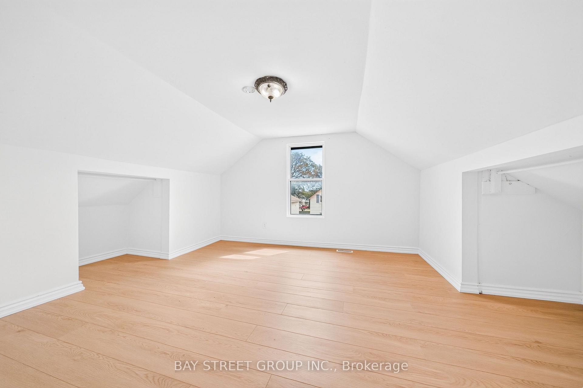 Photo 30 of 116 Summer Street, Oshawa, Central — HOMEH