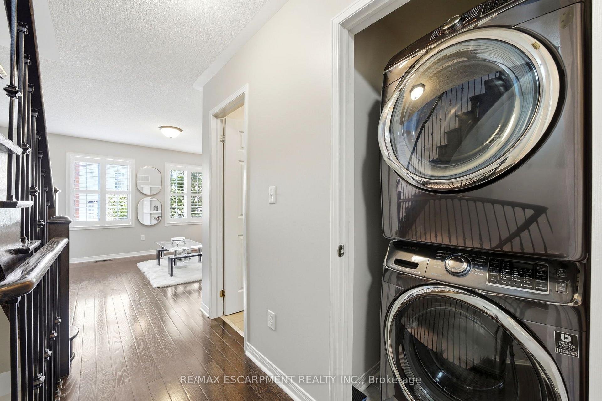 Photo 25 of 73 Ted Wray Circle, North York, Downsview-Roding-CFB — HOMEH