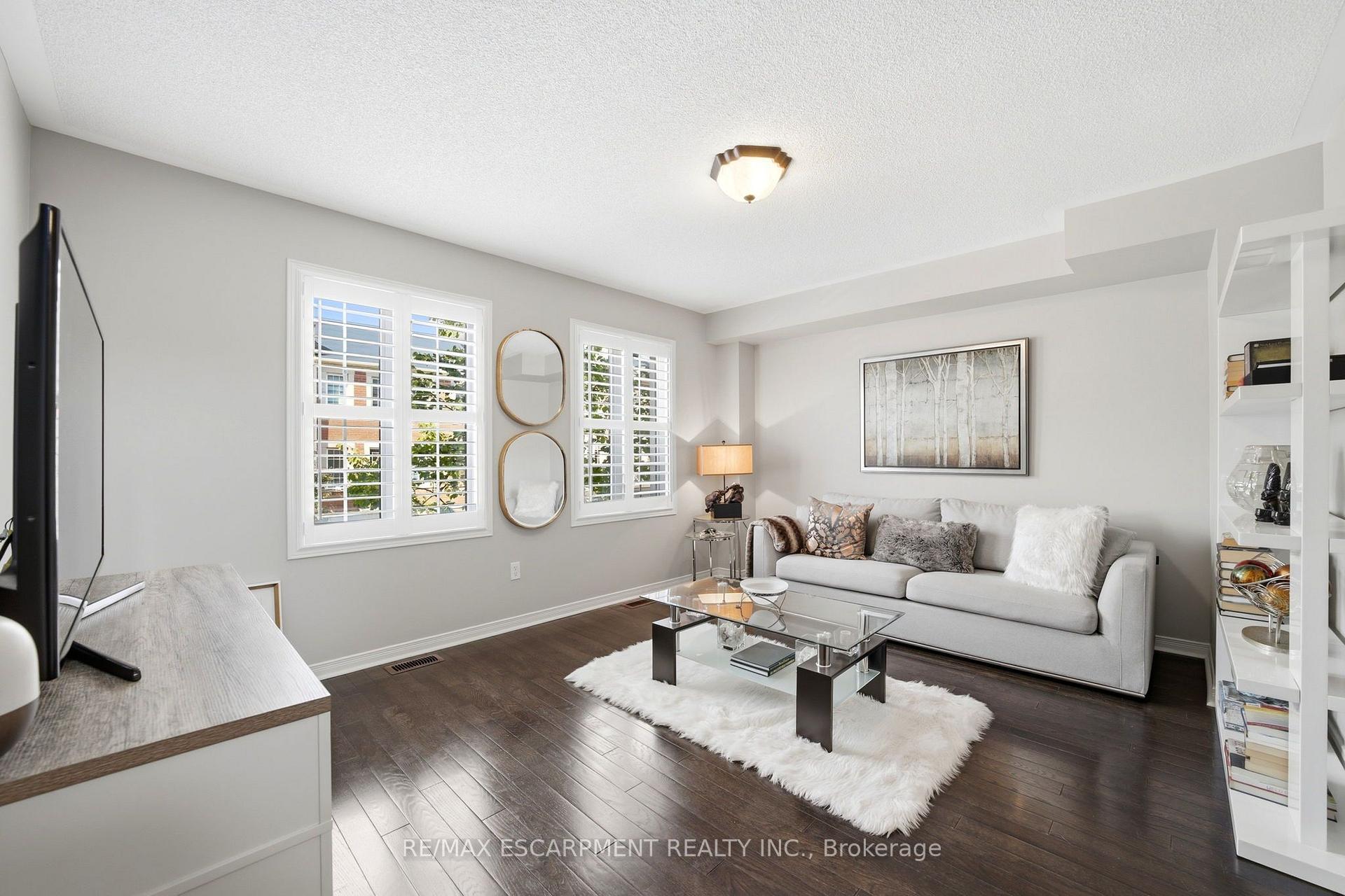 Photo 26 of 73 Ted Wray Circle, North York, Downsview-Roding-CFB — HOMEH