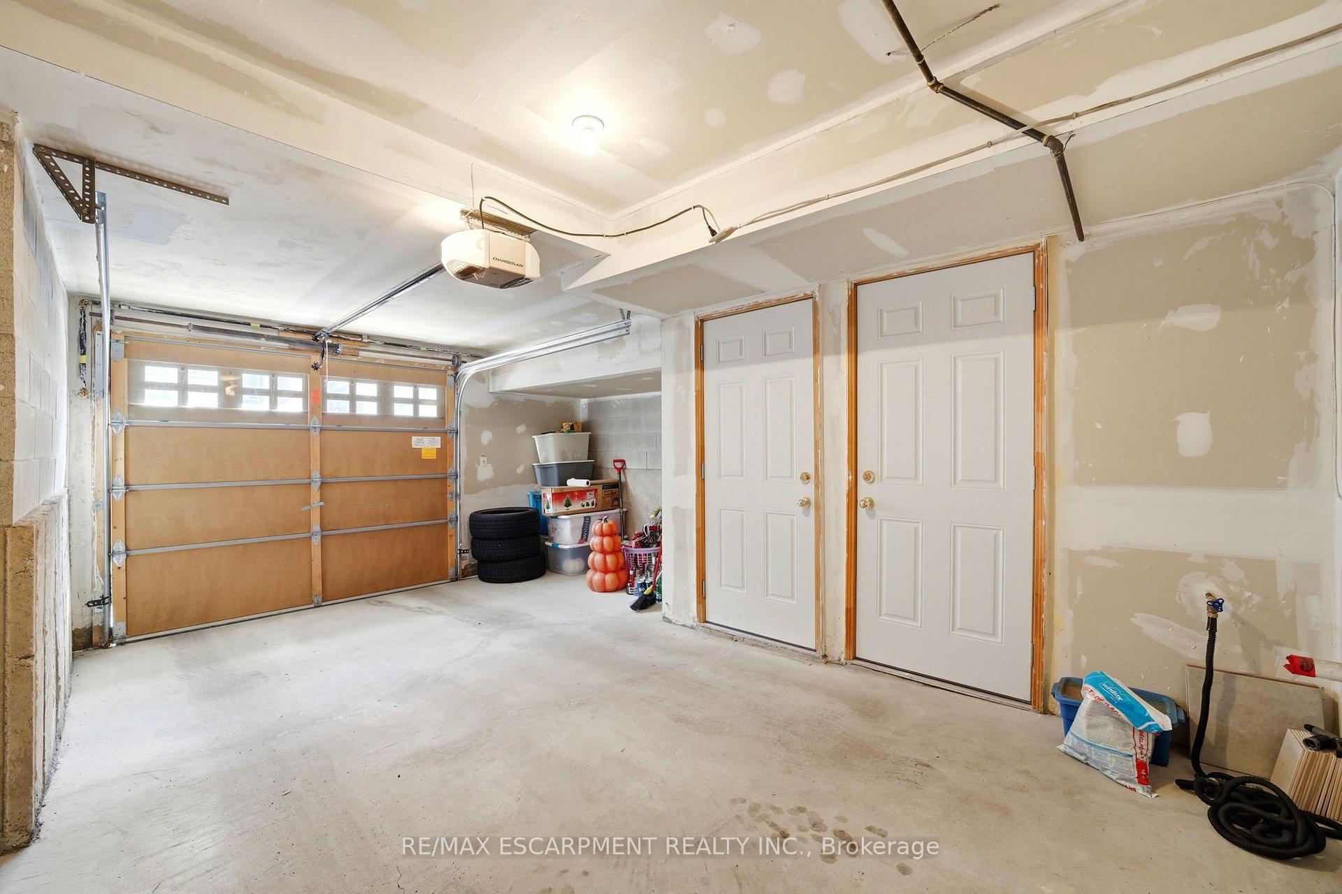Photo 40 of 73 Ted Wray Circle, North York, Downsview-Roding-CFB — HOMEH