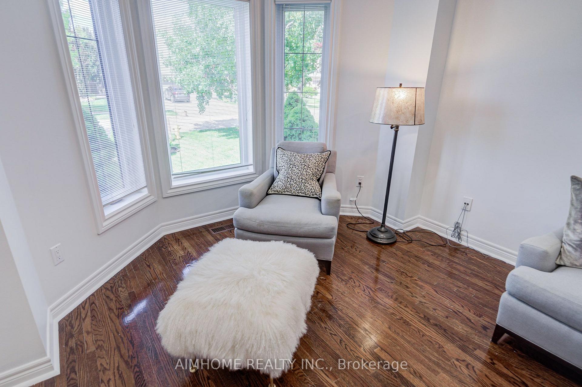 Photo 8 of 71 Malden Street, Vaughan, East Woodbridge — HOMEH