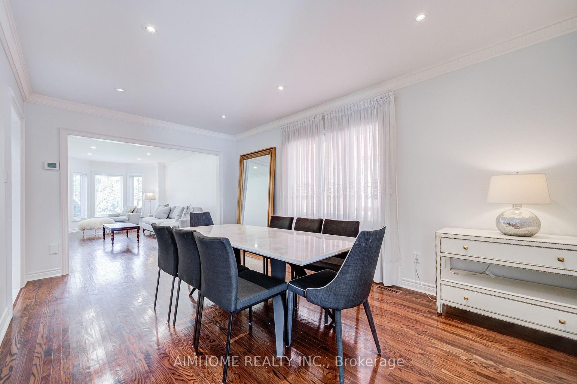 Photo 12 of 71 Malden Street, Vaughan, East Woodbridge — HOMEH