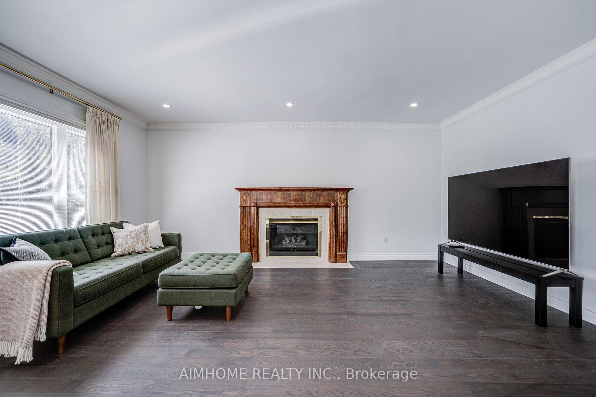 Photo 15 of 71 Malden Street, Vaughan, East Woodbridge — HOMEH