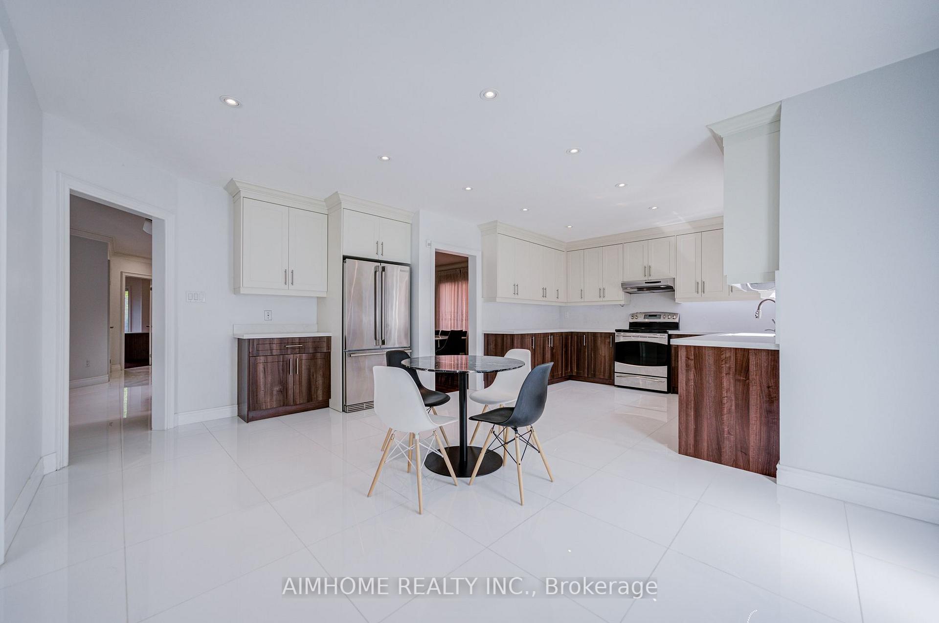 Photo 16 of 71 Malden Street, Vaughan, East Woodbridge — HOMEH