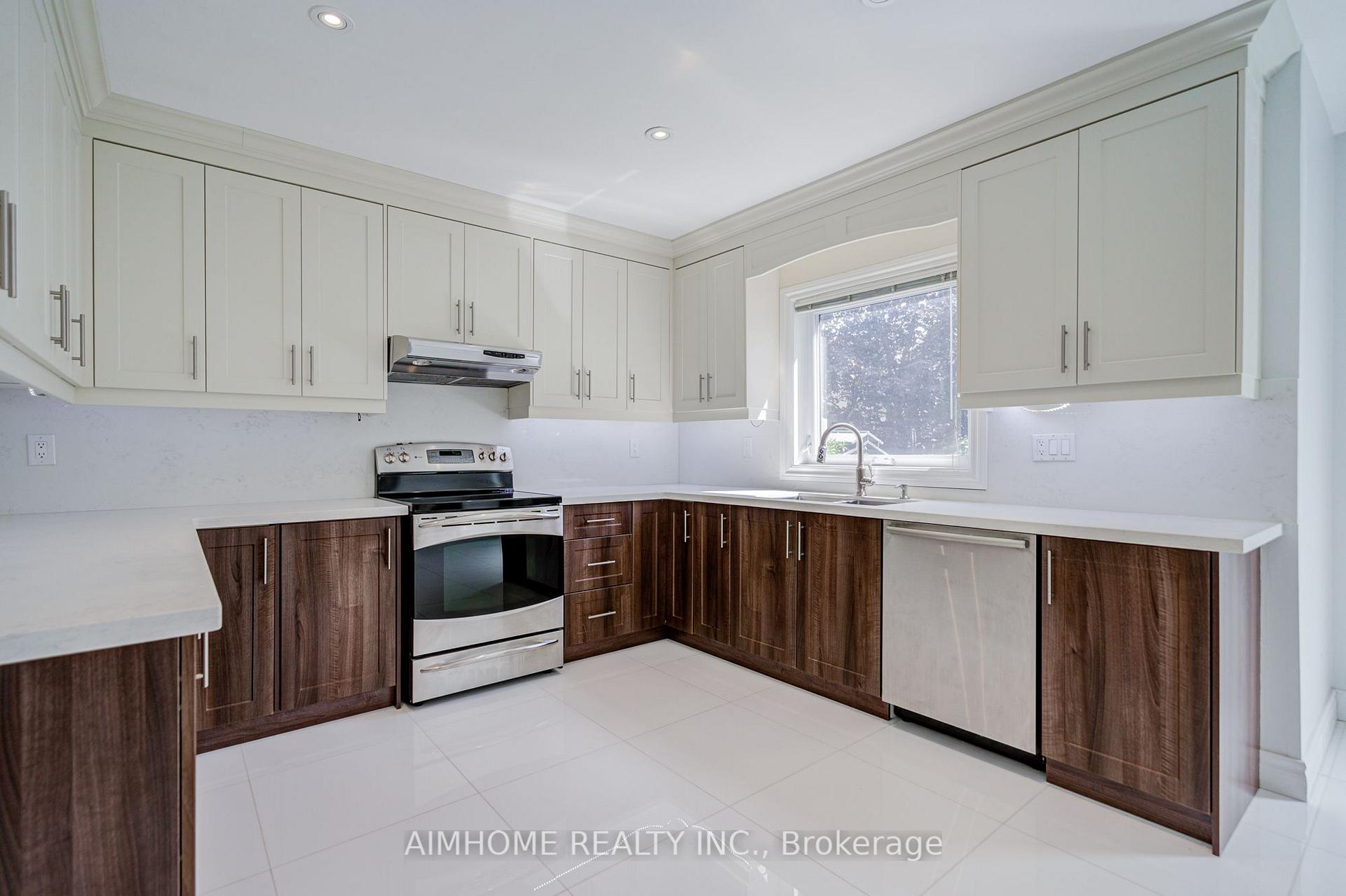 Photo 18 of 71 Malden Street, Vaughan, East Woodbridge — HOMEH