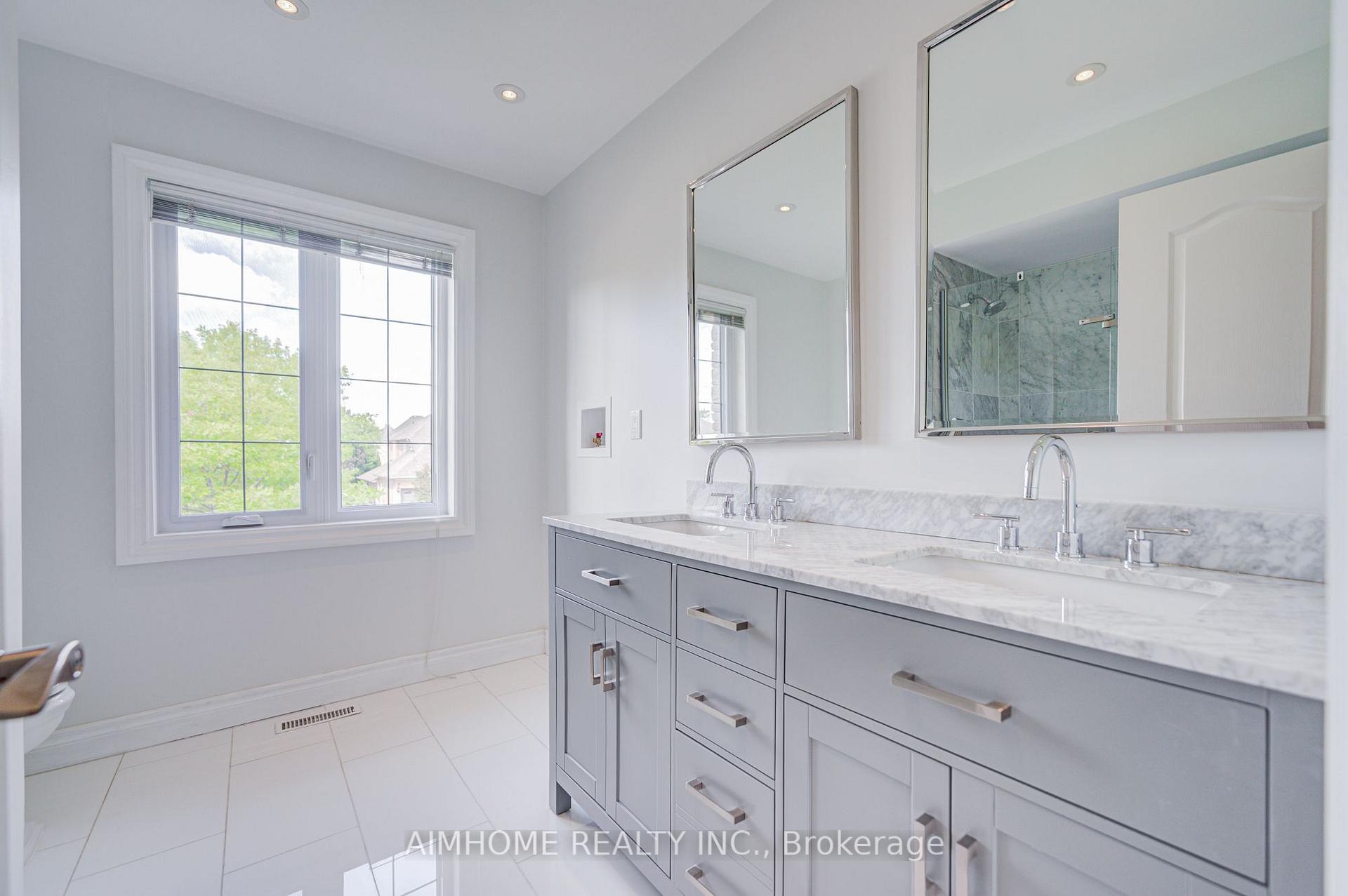 Photo 34 of 71 Malden Street, Vaughan, East Woodbridge — HOMEH
