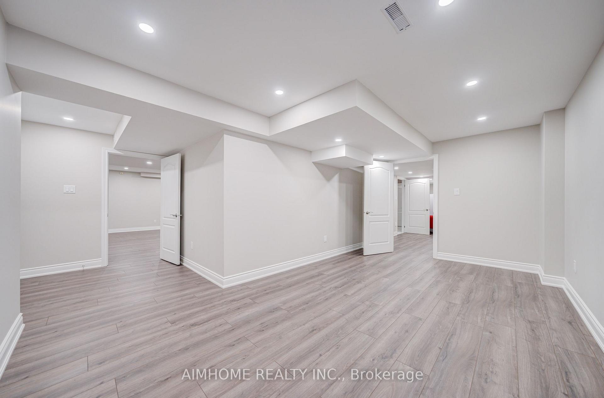Photo 38 of 71 Malden Street, Vaughan, East Woodbridge — HOMEH