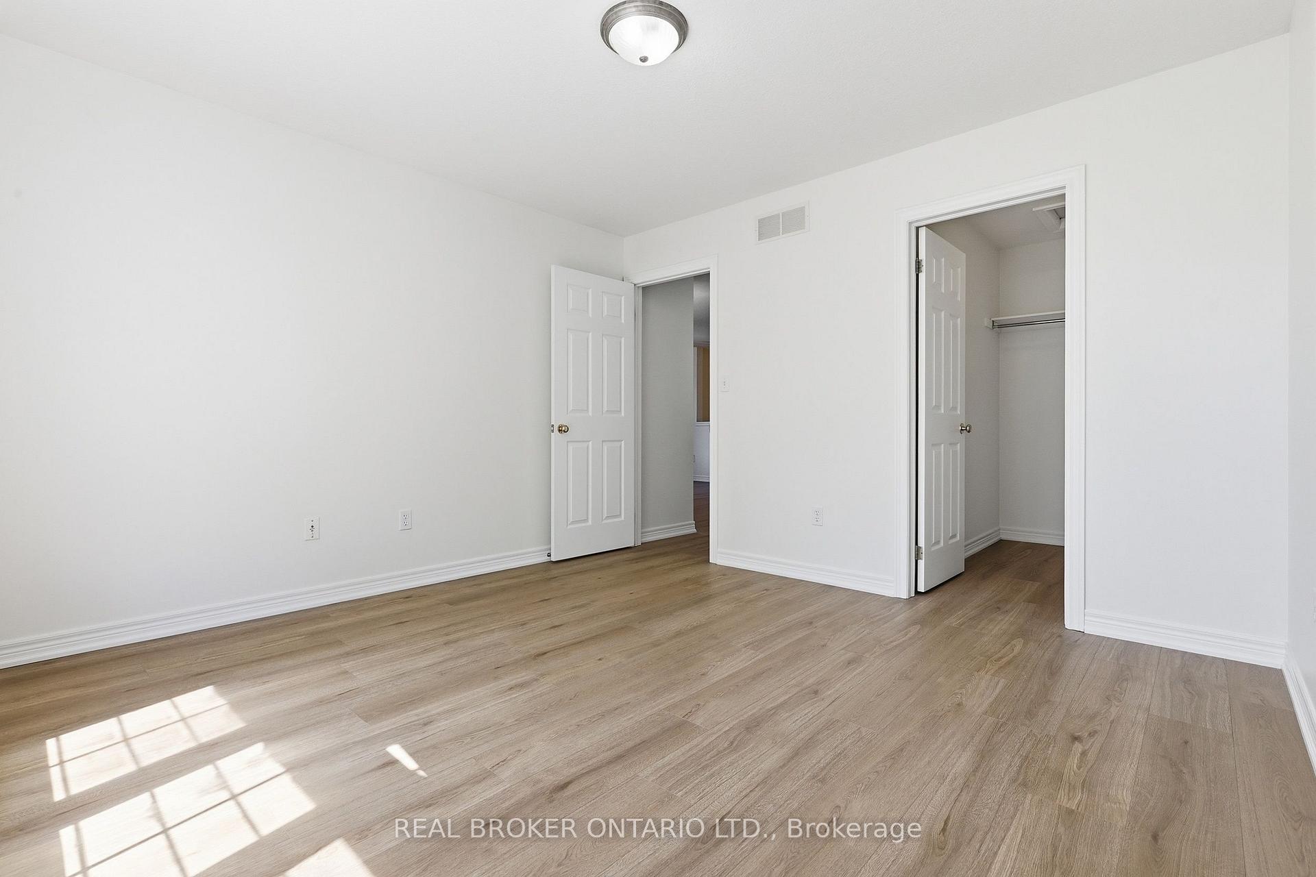 Photo 14 of 91 Lynch Circle E, Guelph, Pineridge/Westminster Woods — HOMEH