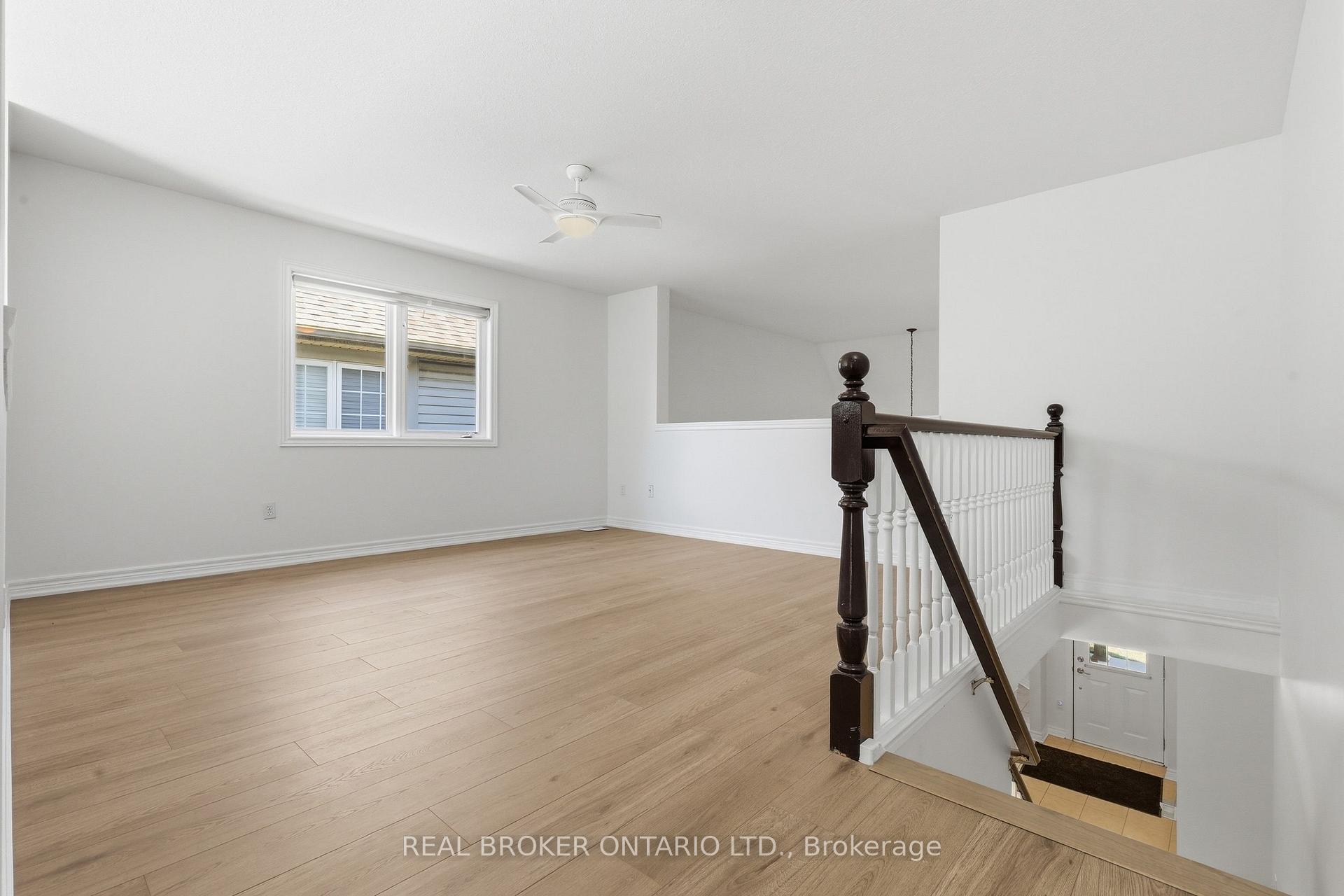 Photo 15 of 91 Lynch Circle E, Guelph, Pineridge/Westminster Woods — HOMEH
