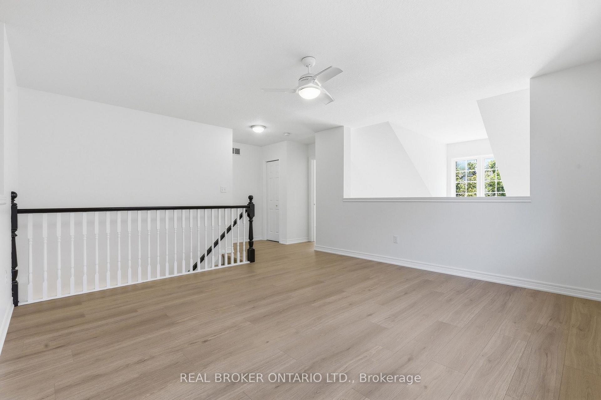 Photo 16 of 91 Lynch Circle E, Guelph, Pineridge/Westminster Woods — HOMEH