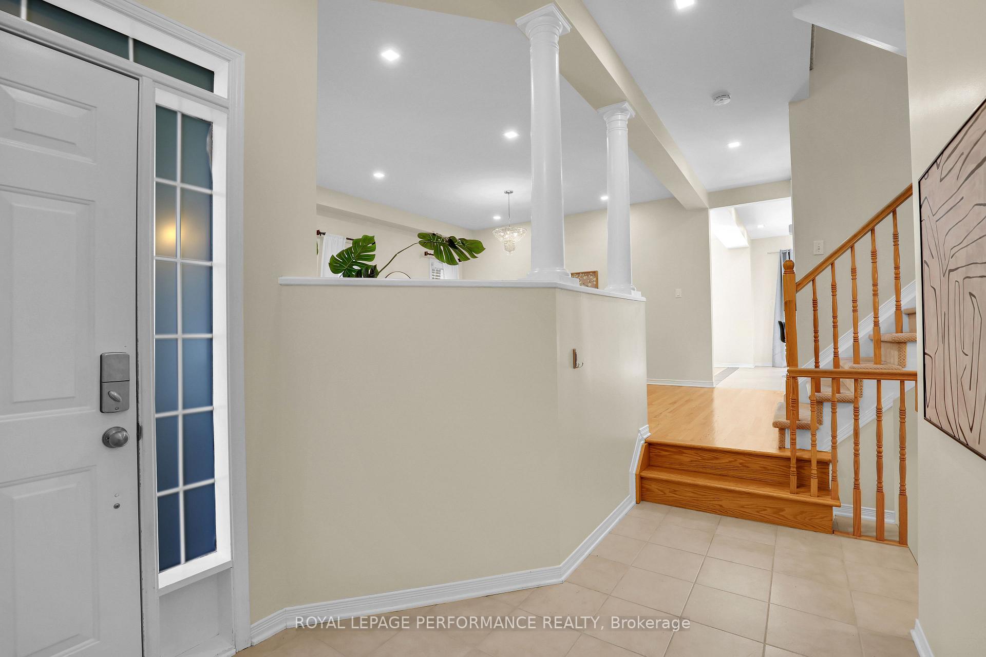 Photo 12 of 1582 Rumford Drive, Ottawa, Fallingbrook/Pineridge — HOMEH