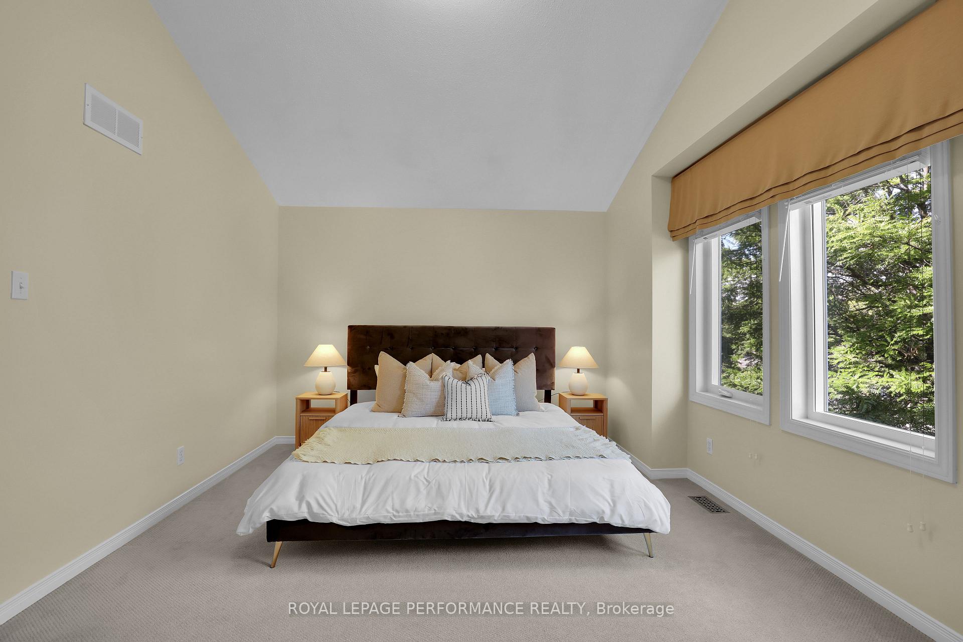 Photo 46 of 1582 Rumford Drive, Ottawa, Fallingbrook/Pineridge — HOMEH