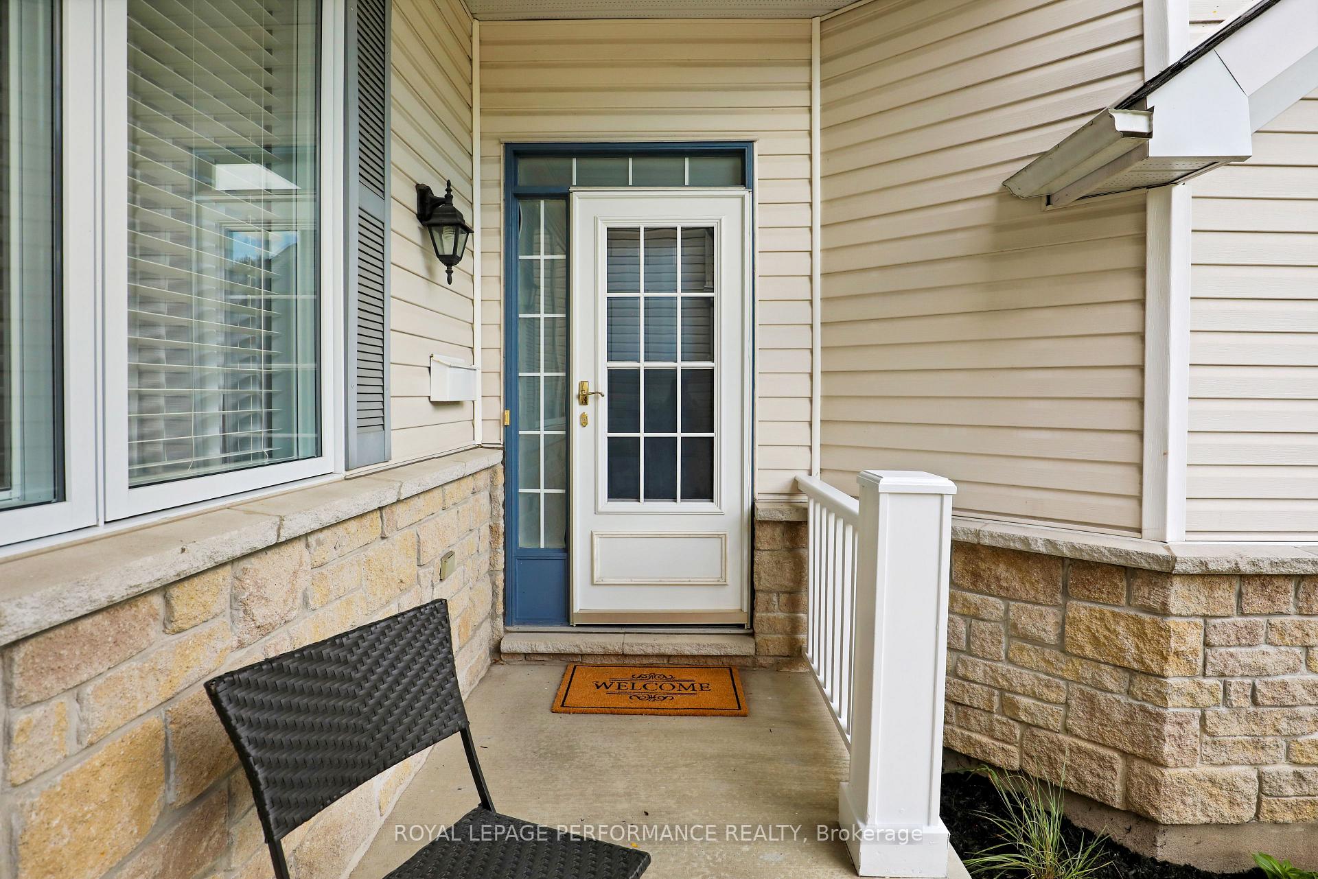 Photo 6 of 1582 Rumford Drive, Ottawa, Fallingbrook/Pineridge — HOMEH