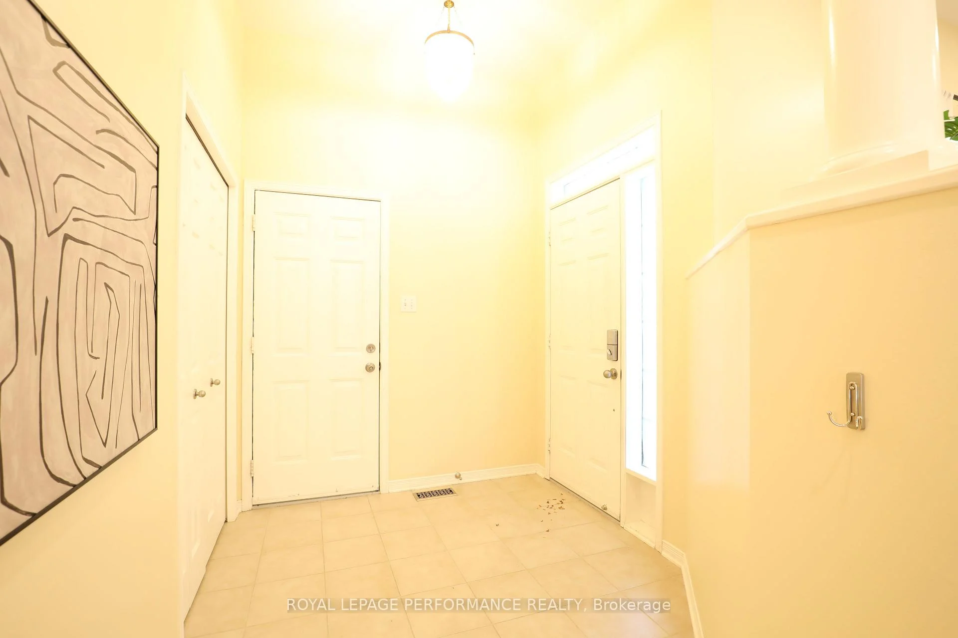 Photo 10 of 1582 Rumford Drive, Ottawa, Fallingbrook/Pineridge — HOMEH
