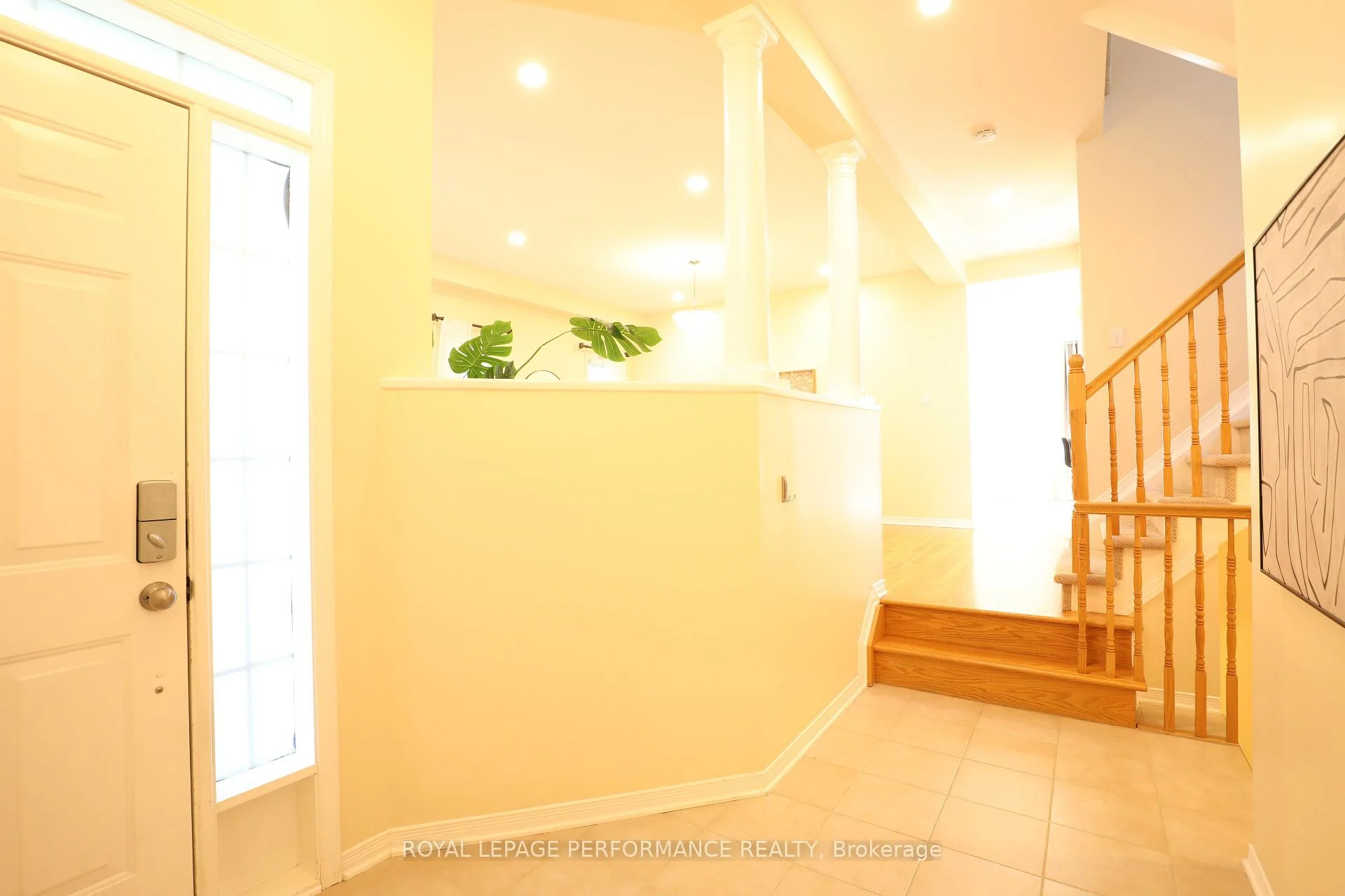 Photo 14 of 1582 Rumford Drive, Ottawa, Fallingbrook/Pineridge — HOMEH