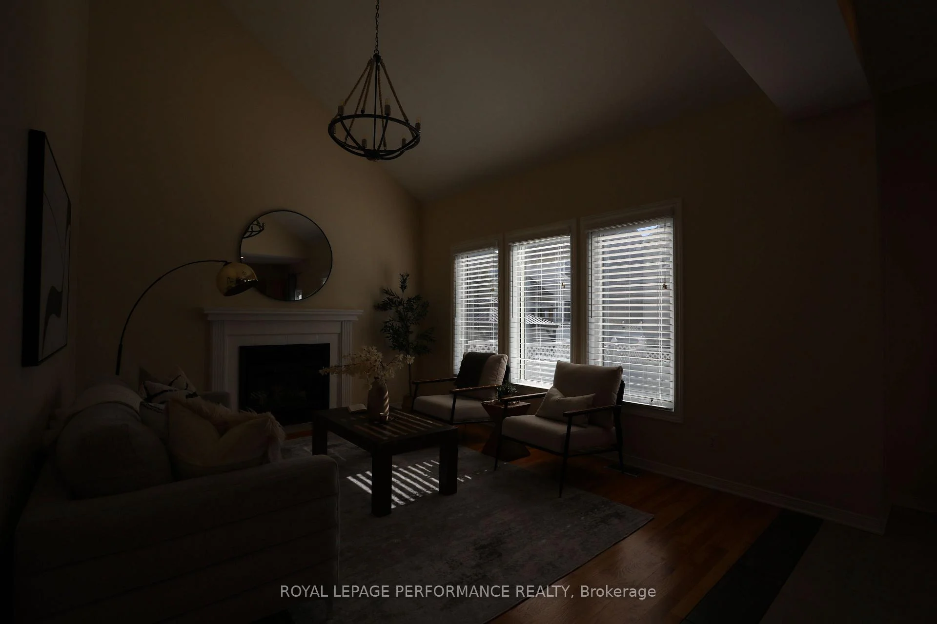Photo 35 of 1582 Rumford Drive, Ottawa, Fallingbrook/Pineridge — HOMEH